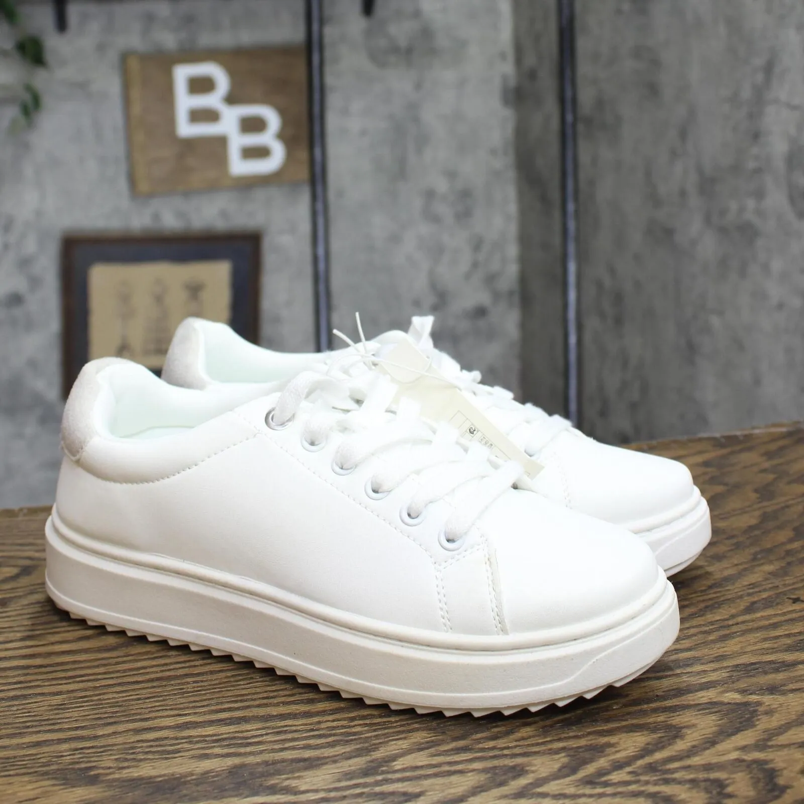 A New Day Womens Peggy Sneakers 89886038 Cream Off White 9.5M