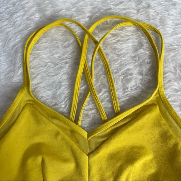 ALO YOGA sports bra size XS