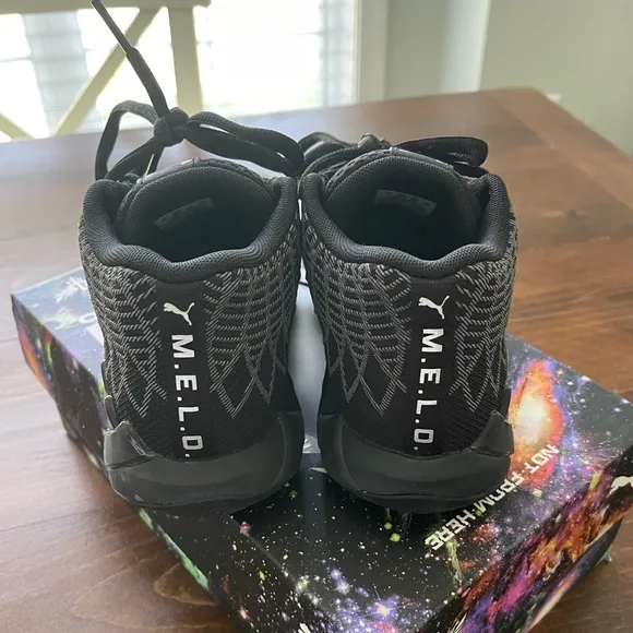 Boy’s PUMA MELO Basketball Shoes