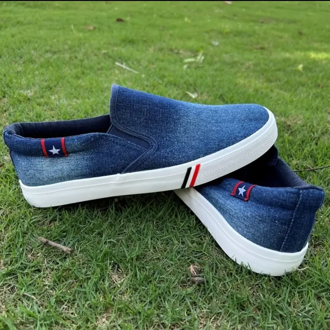 Casual Blue Denim Slip-On Sneakers - Breathable, Lightweight for All Seasons vans type
