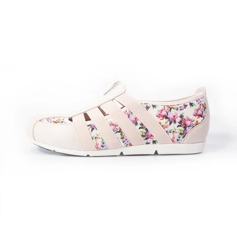 Casual sneakers