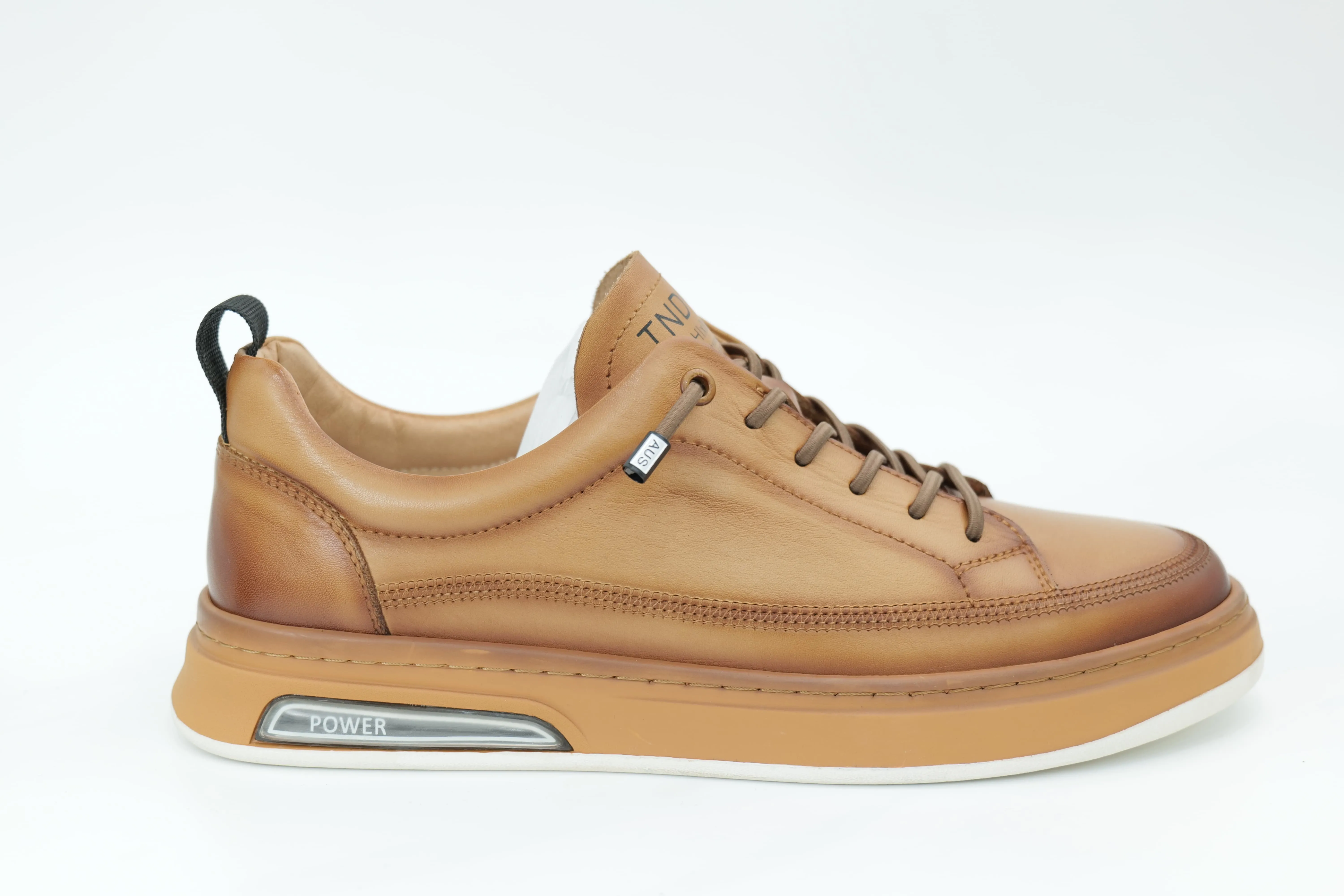 Casual sneakers