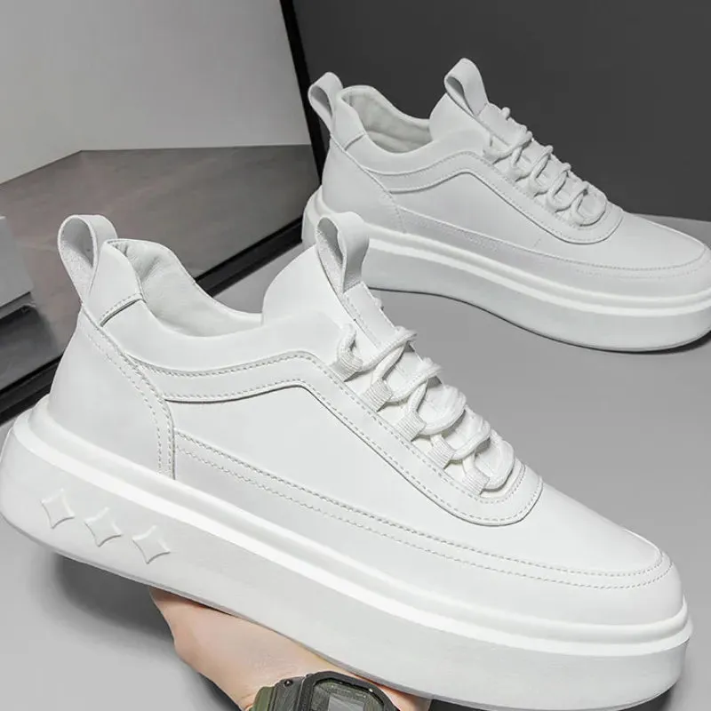Casual sneakers