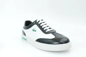 Casual sneakers
