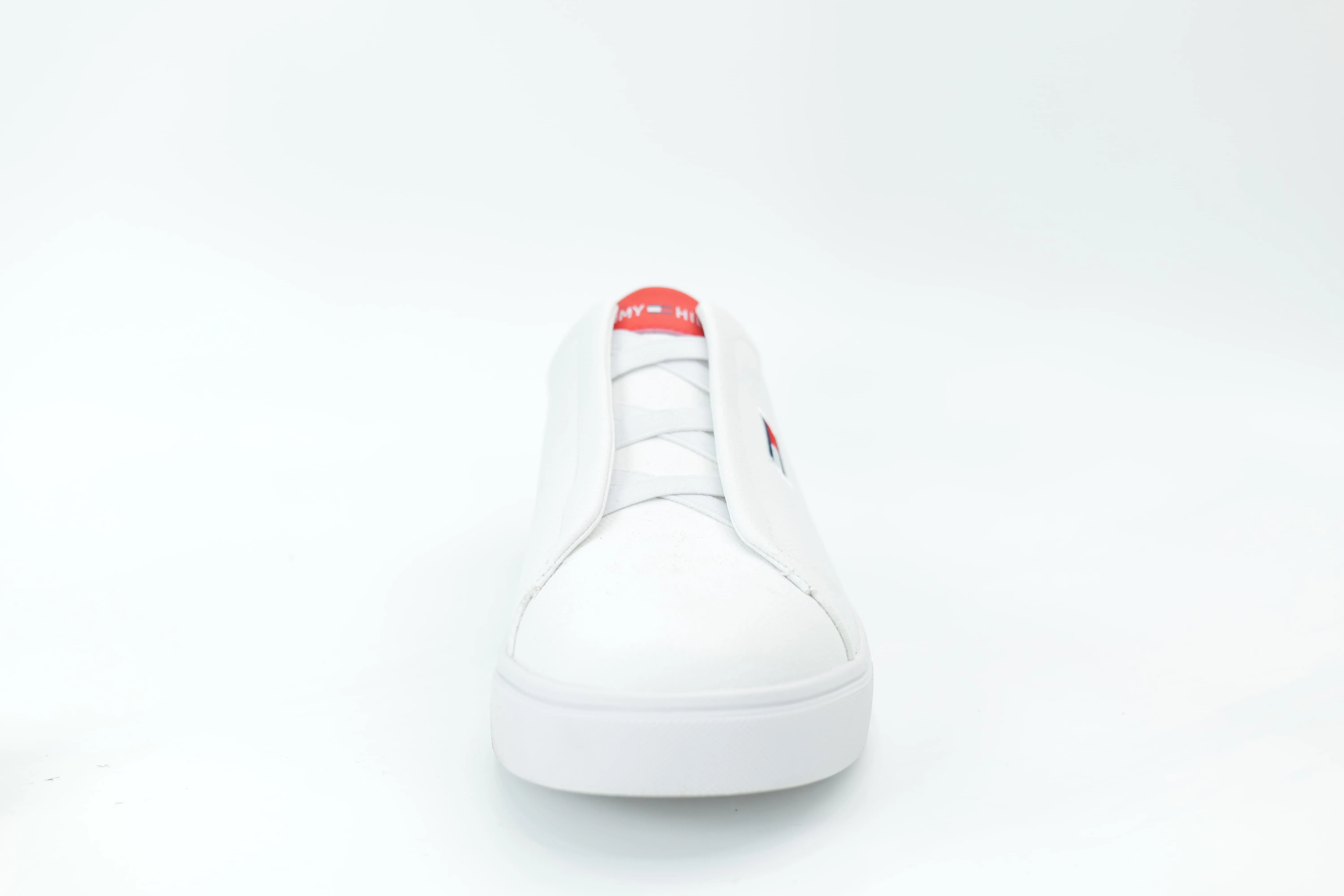 Casual sneakers