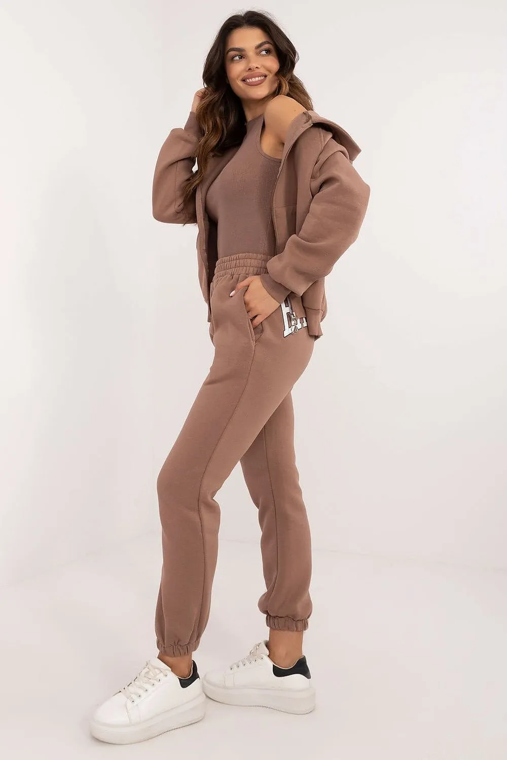 Casual sporty tracksuit set