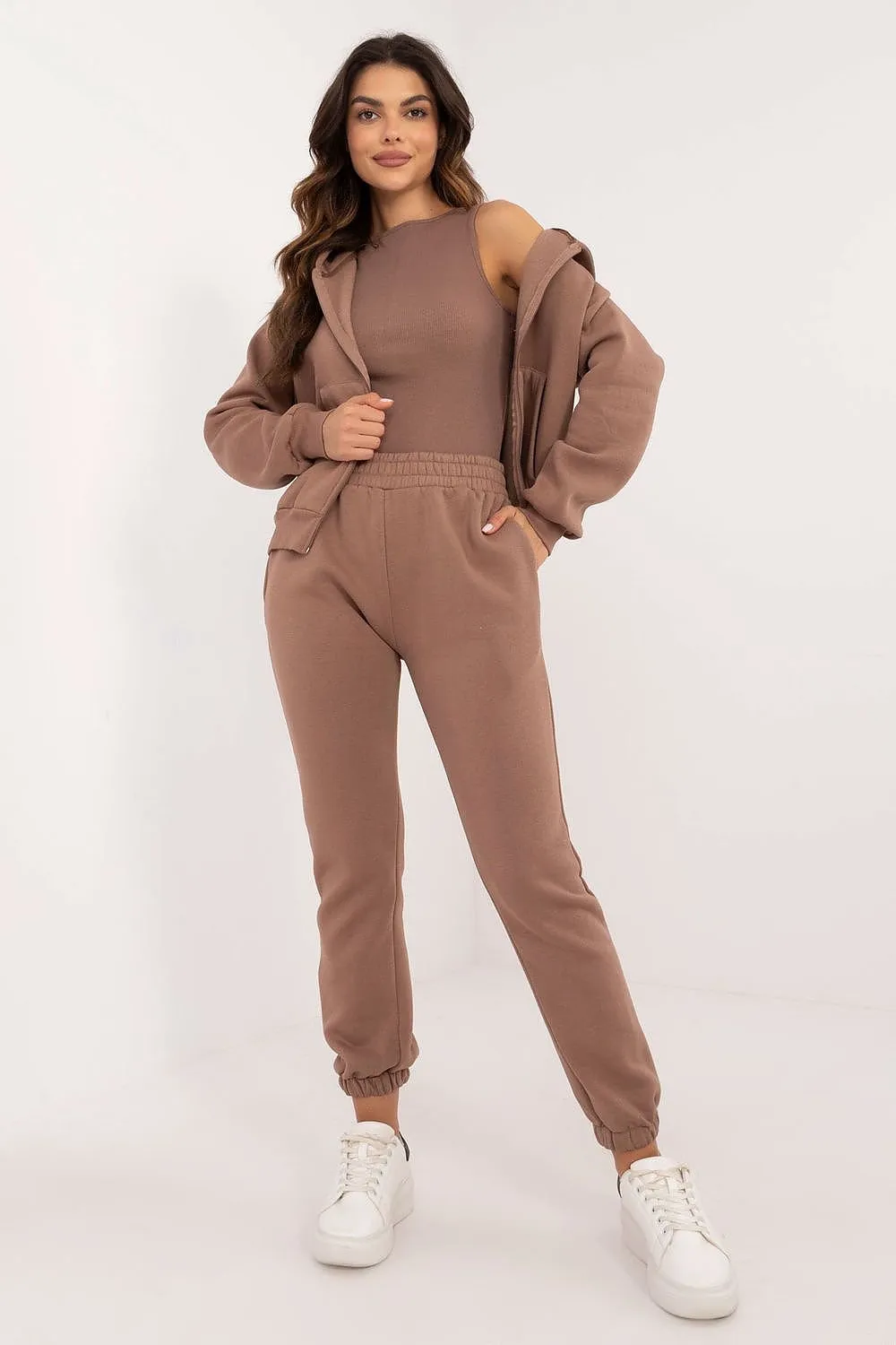 Casual sporty tracksuit set