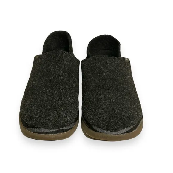 CHACO Revel Slip On Boot Vegan
