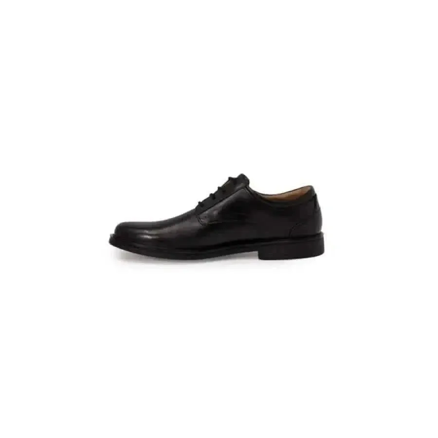Clarks Men's Black Leather Slip On Shoes Size 2.5