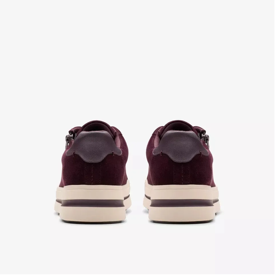 Clarks Women's Audreigh Sky Plum 26179782