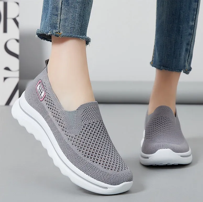 Classic Retro Style Slip-On Sneakers with Memory Foam Cushioning