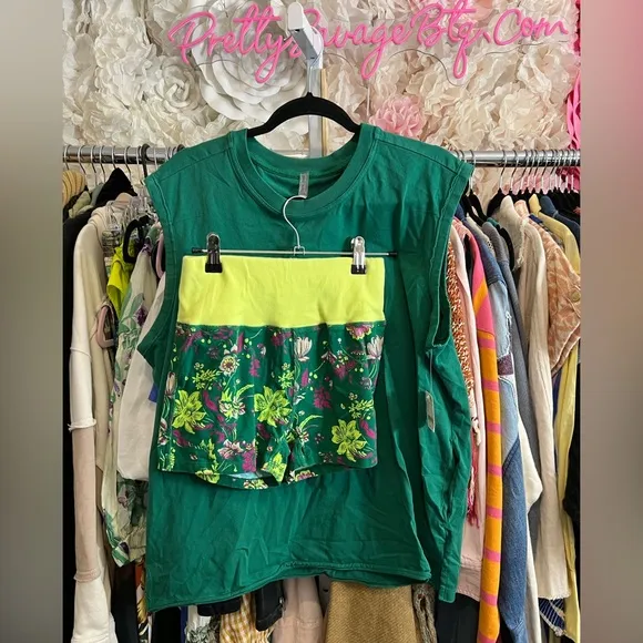 Free People Movement | Hot Shot Micro Set - Heritage Green Floral -  NWT