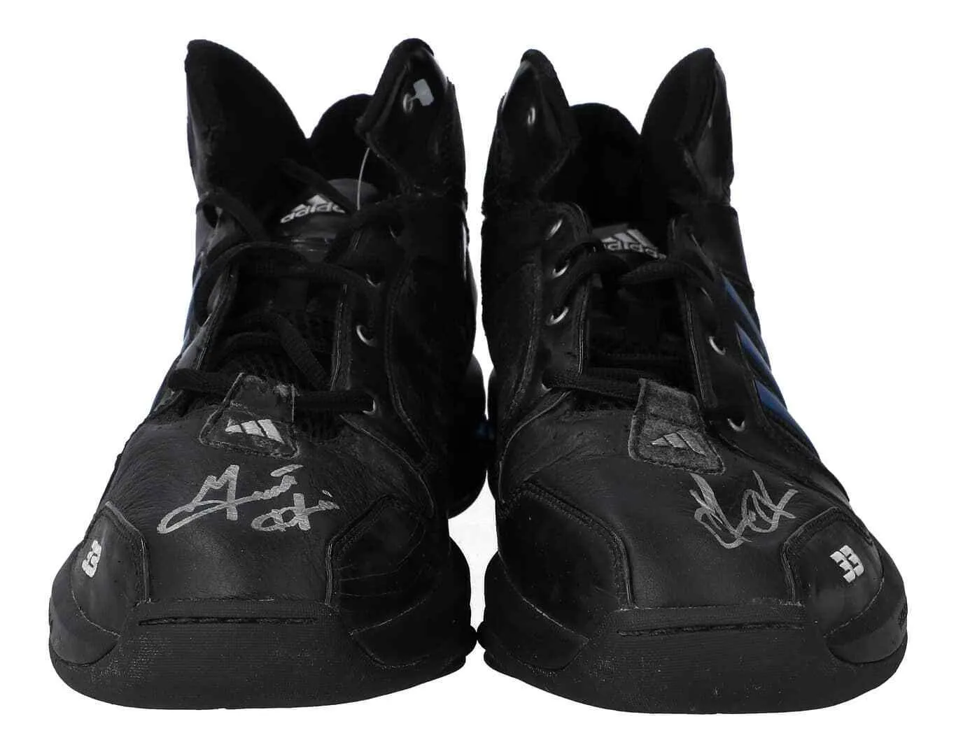 Grant Hill Signed Game Used Orlando Magic 2006 Adidas Sneakers PSA Mears