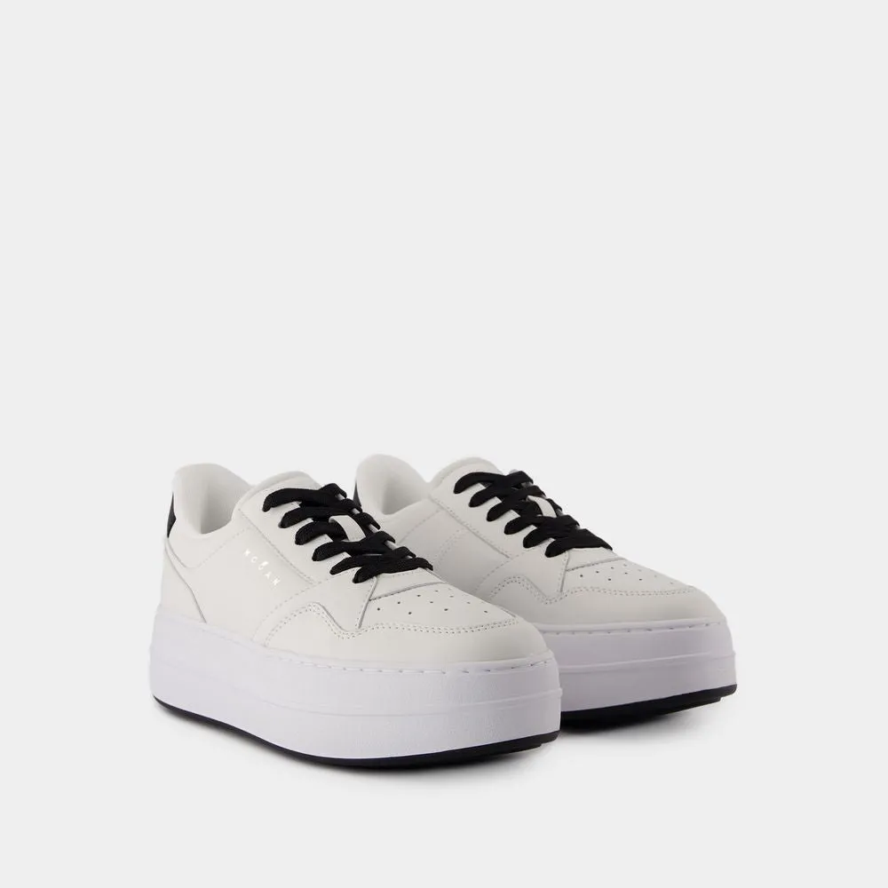 H670 Sneakers - Leather - White