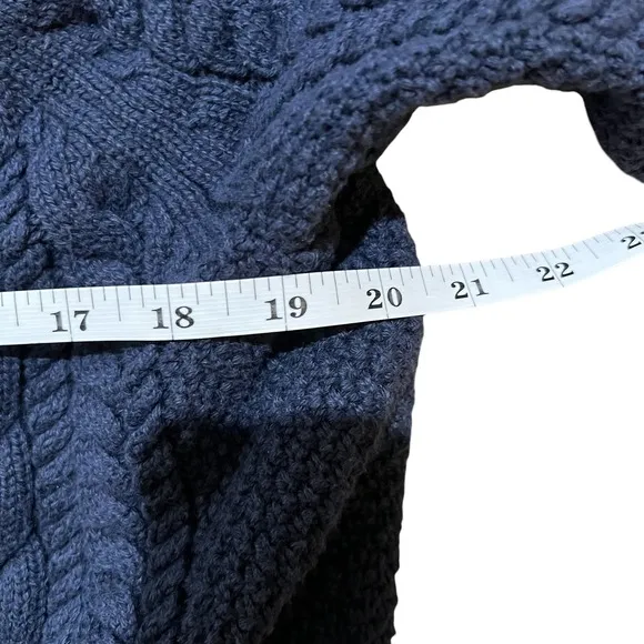 J. Crew Cable Knit Sweater Pullover Crewneck Fisherman Style Navy Blue Women's M