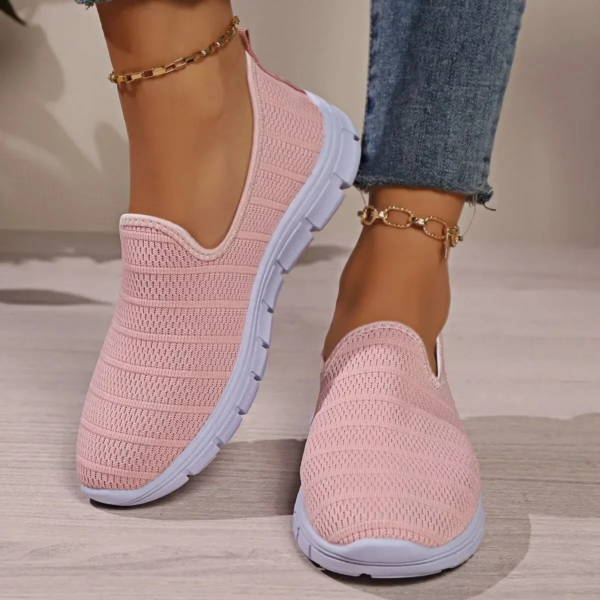 Julia Simple Comfortable Slip-Ons