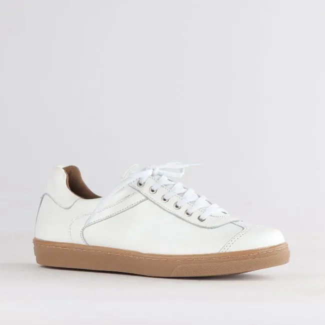 Lace-up Sneaker