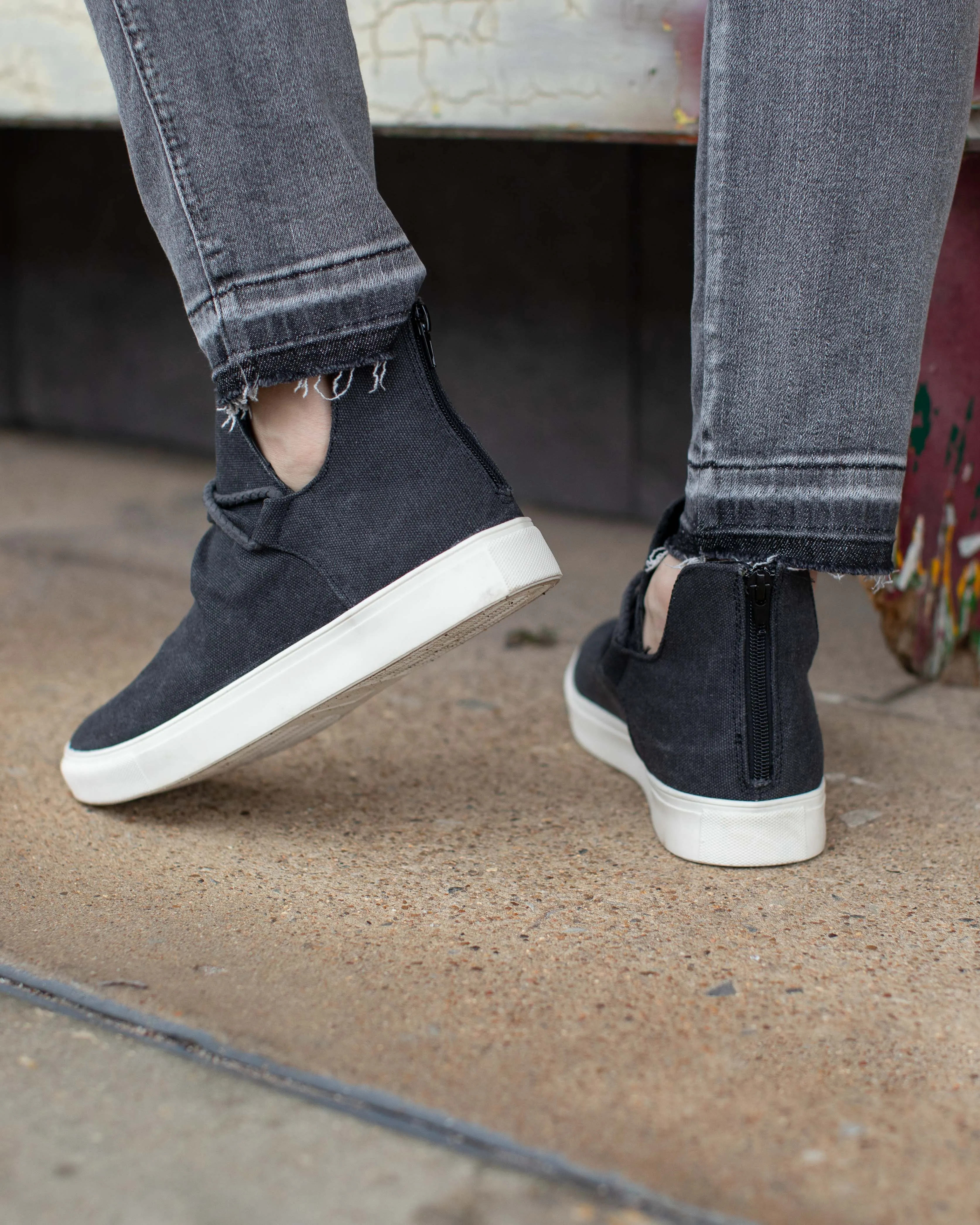 LEGACY SLIP ON BY VERY G - WASHED BLACK