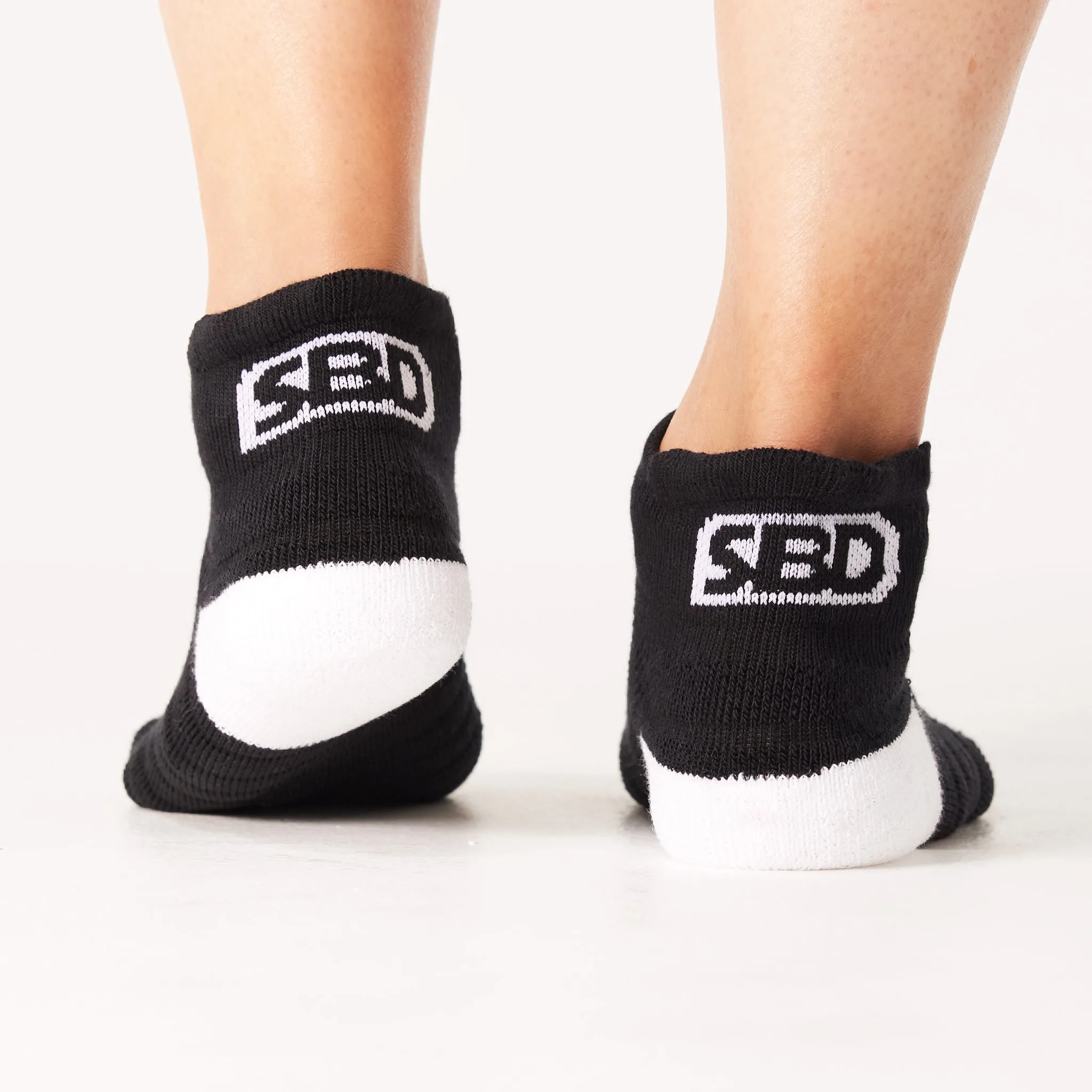 Momentum Trainer Socks