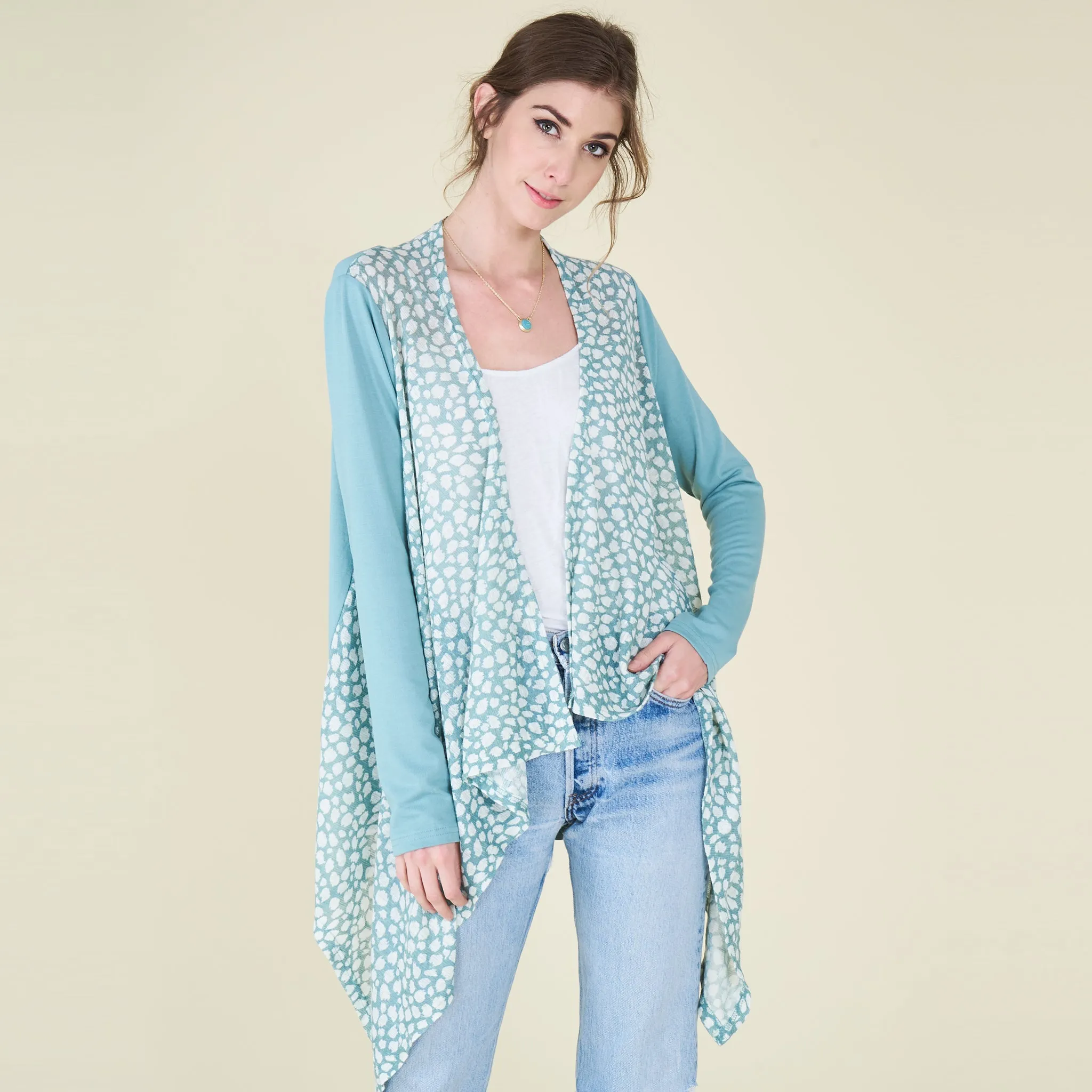 Mono Giraffe Print Knit Cardigan