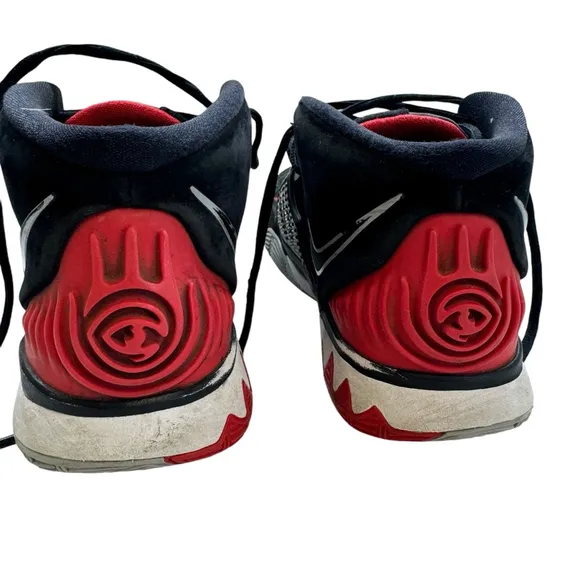 Nike Kyrie 5 Basketball Shoes Black Red