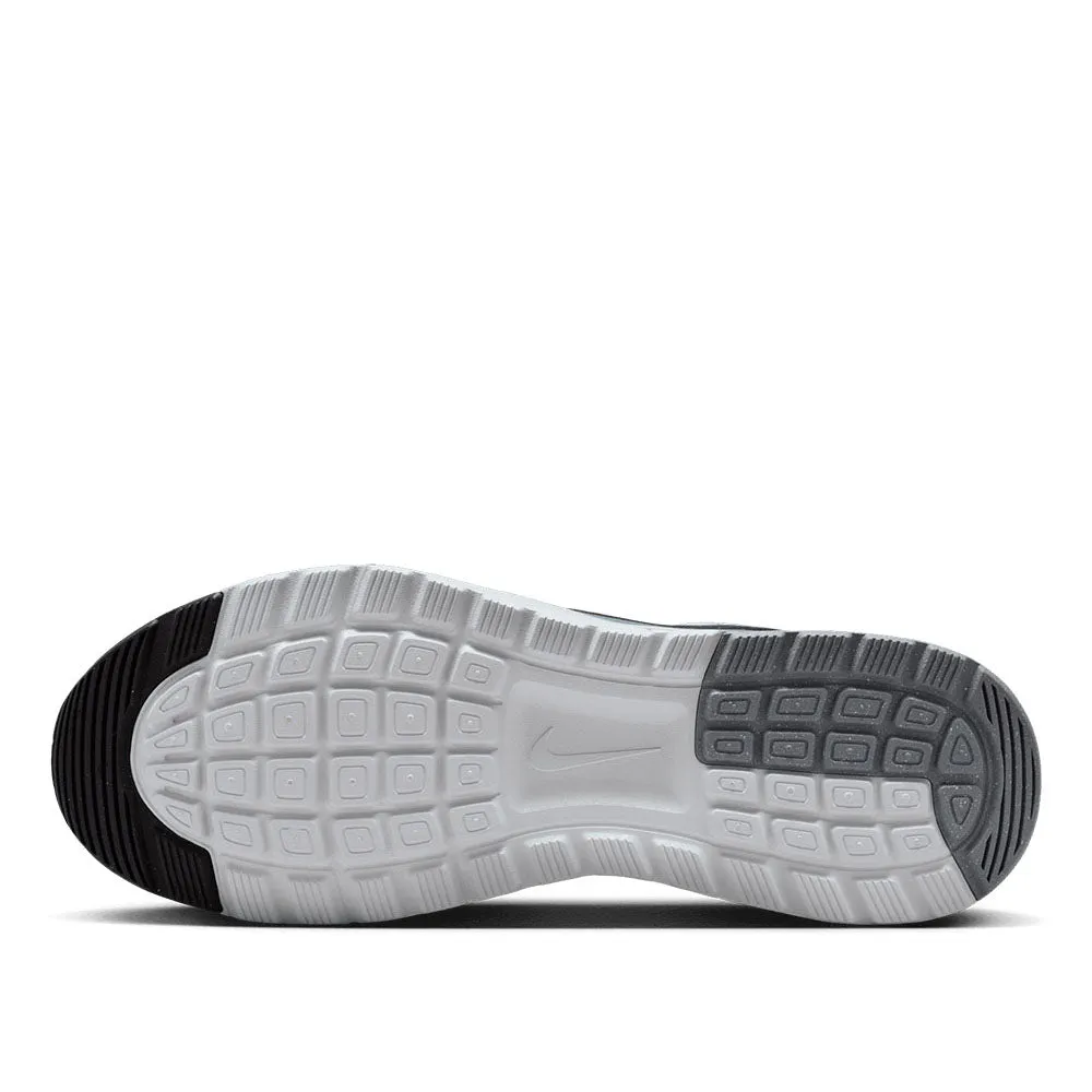 Nike Men's Air Max Nuaxis Casual Shoes