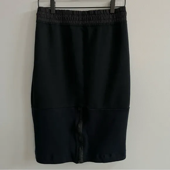 Nike Tech Pack Black Midi Skirt Size Small Pull On Style Style 831719