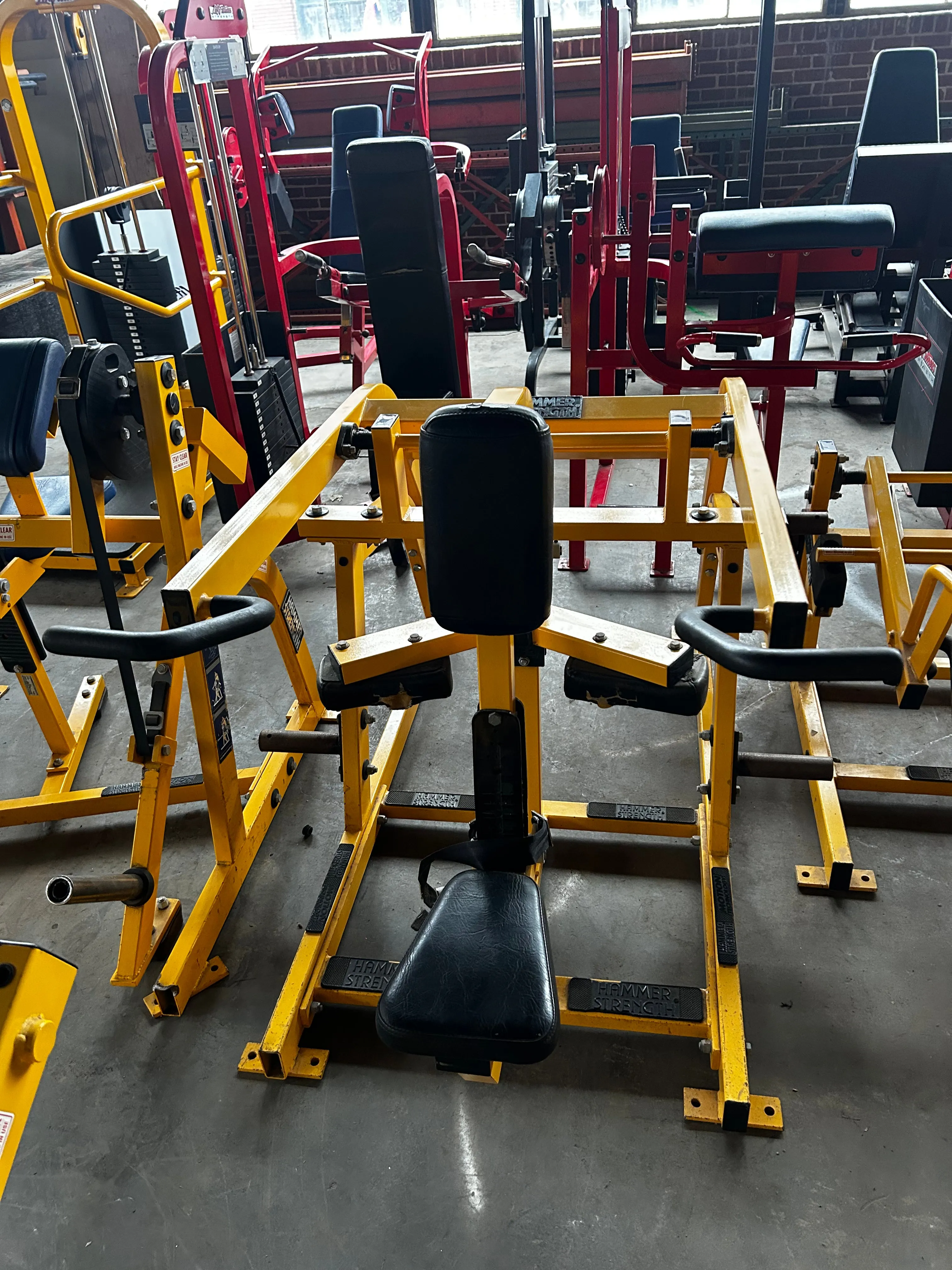 Pre-Owned Hammer Strength Seated Dip