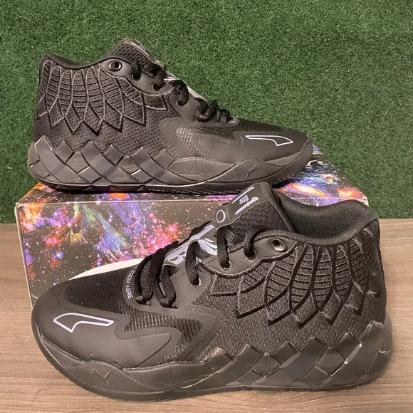 Puma LaMelo Ball MB 0.1 Iridescent Dreams’ size 11