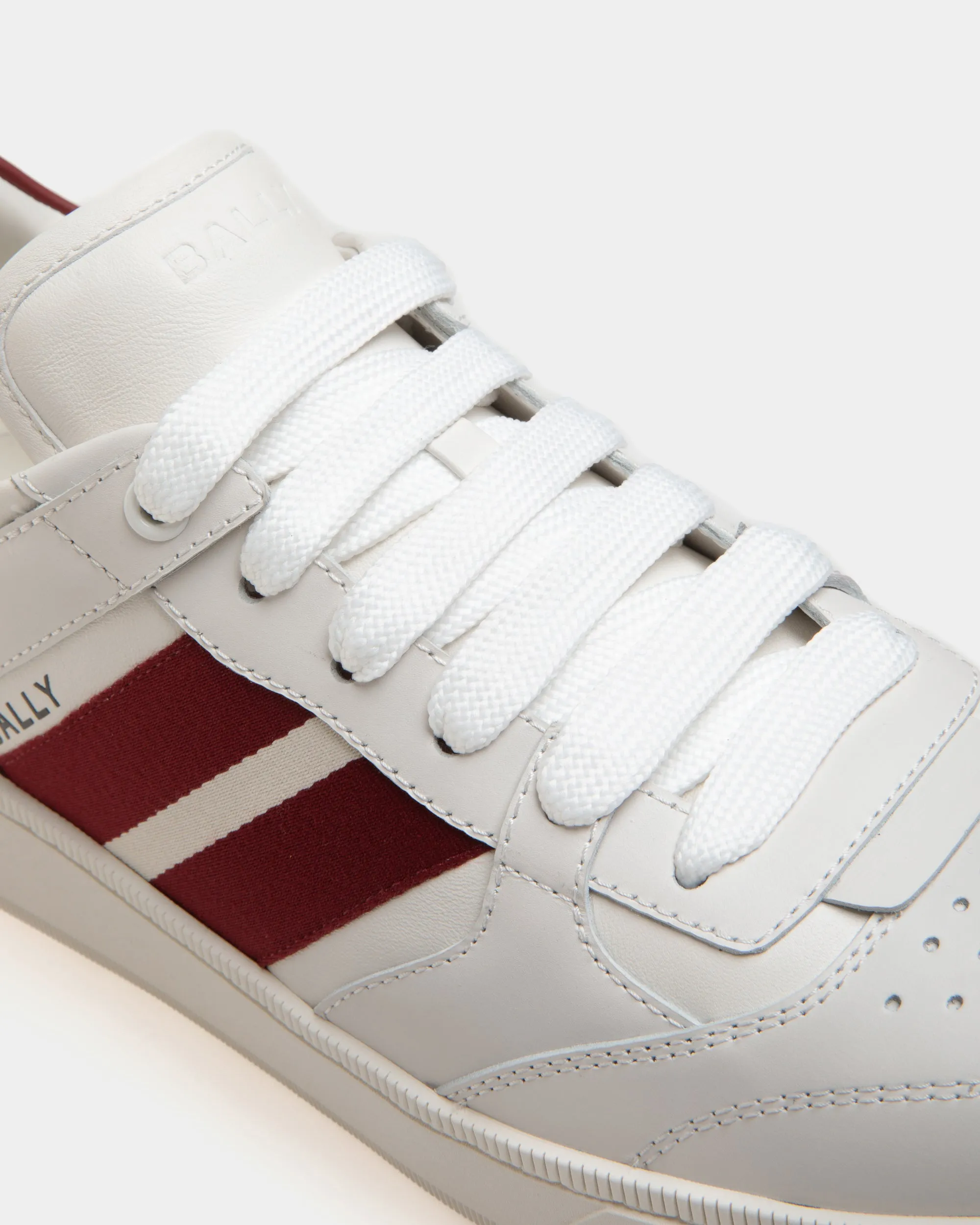 Rebby - Sneaker