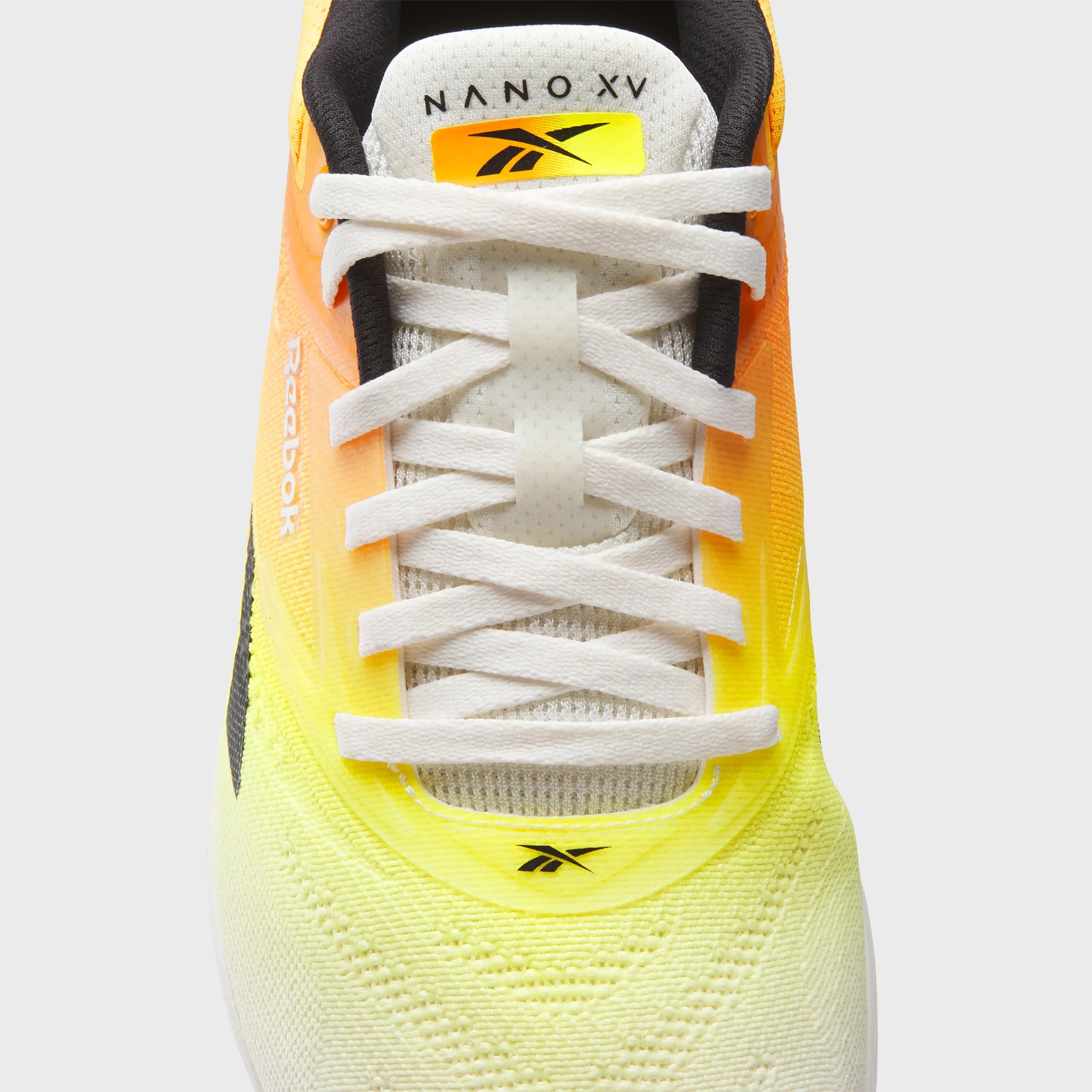 REEBOK - NANO X5 - CHALK/BLACK/ELECTRIC AMBER