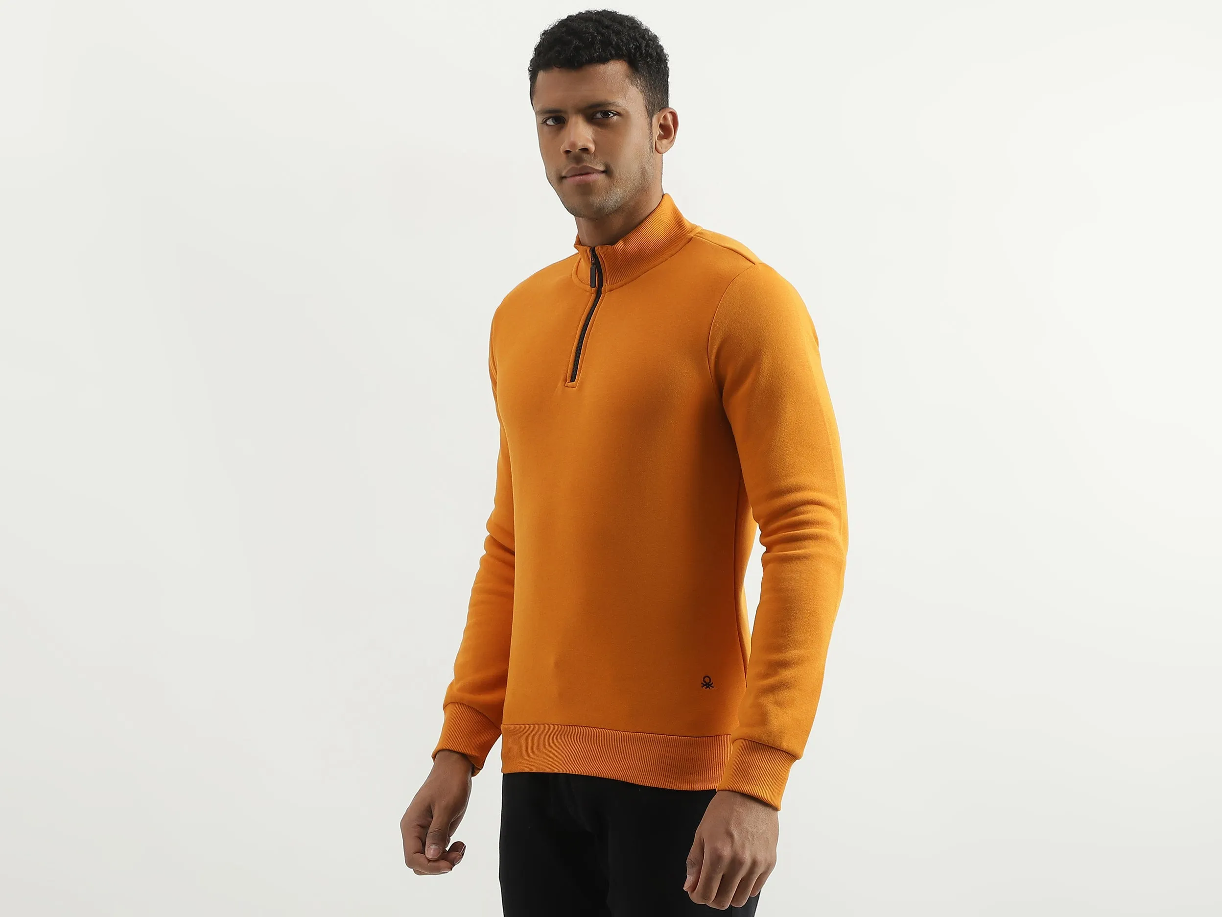 Slim Fit Mock Neck Solid Sweatshirt