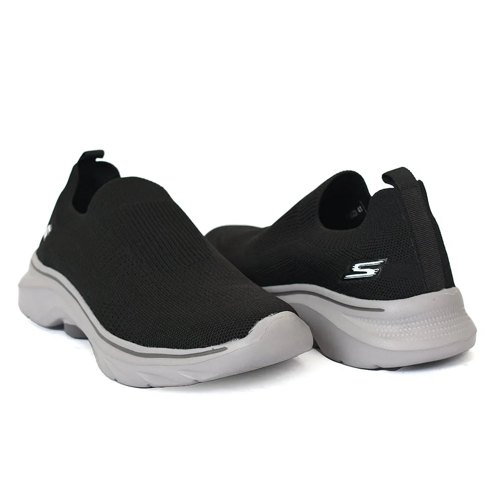 Sports Shoes