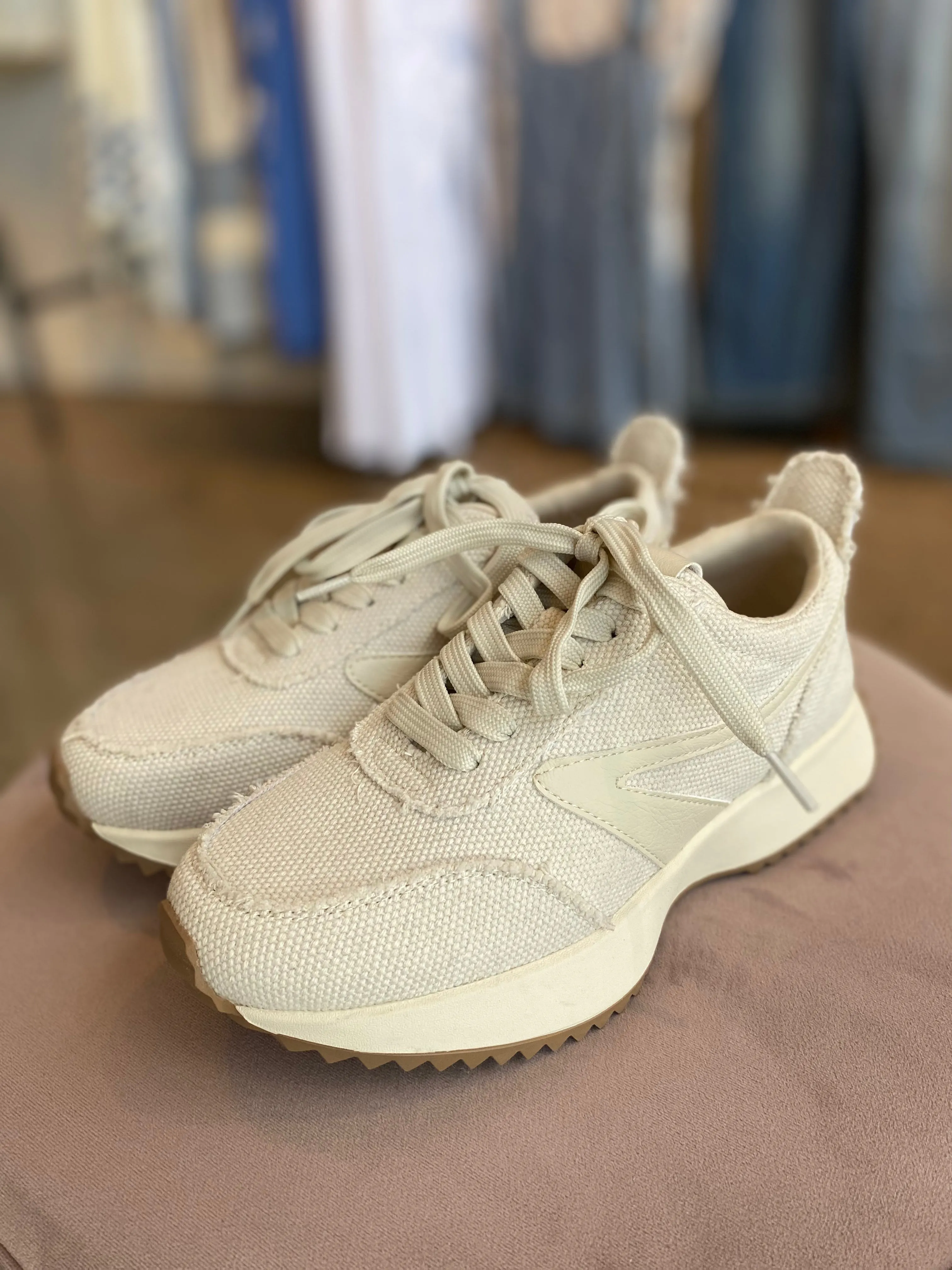 The Bynx Sneaker