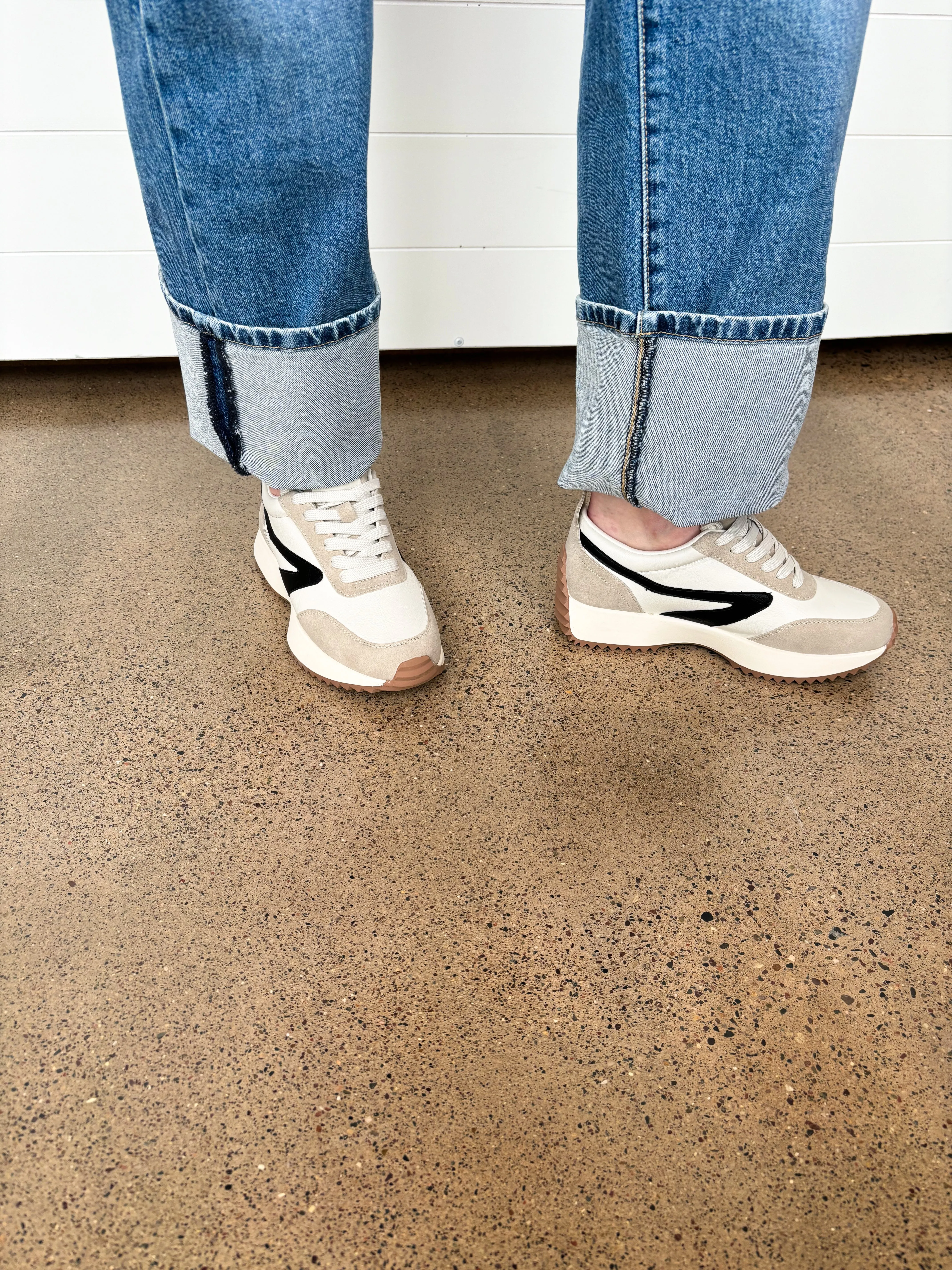 The Bynx Sneaker