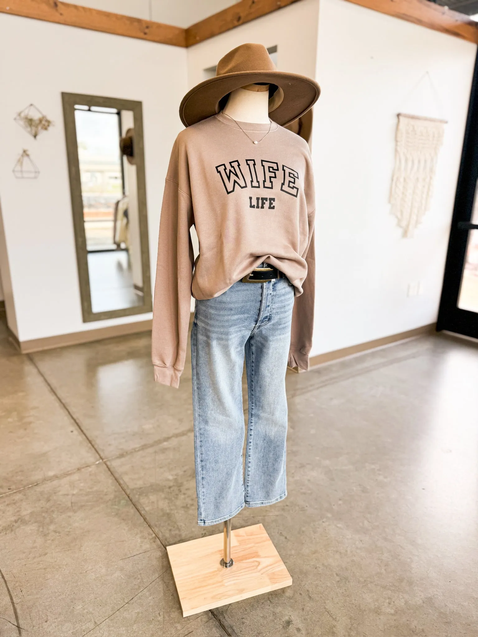 Wife Life Pullover