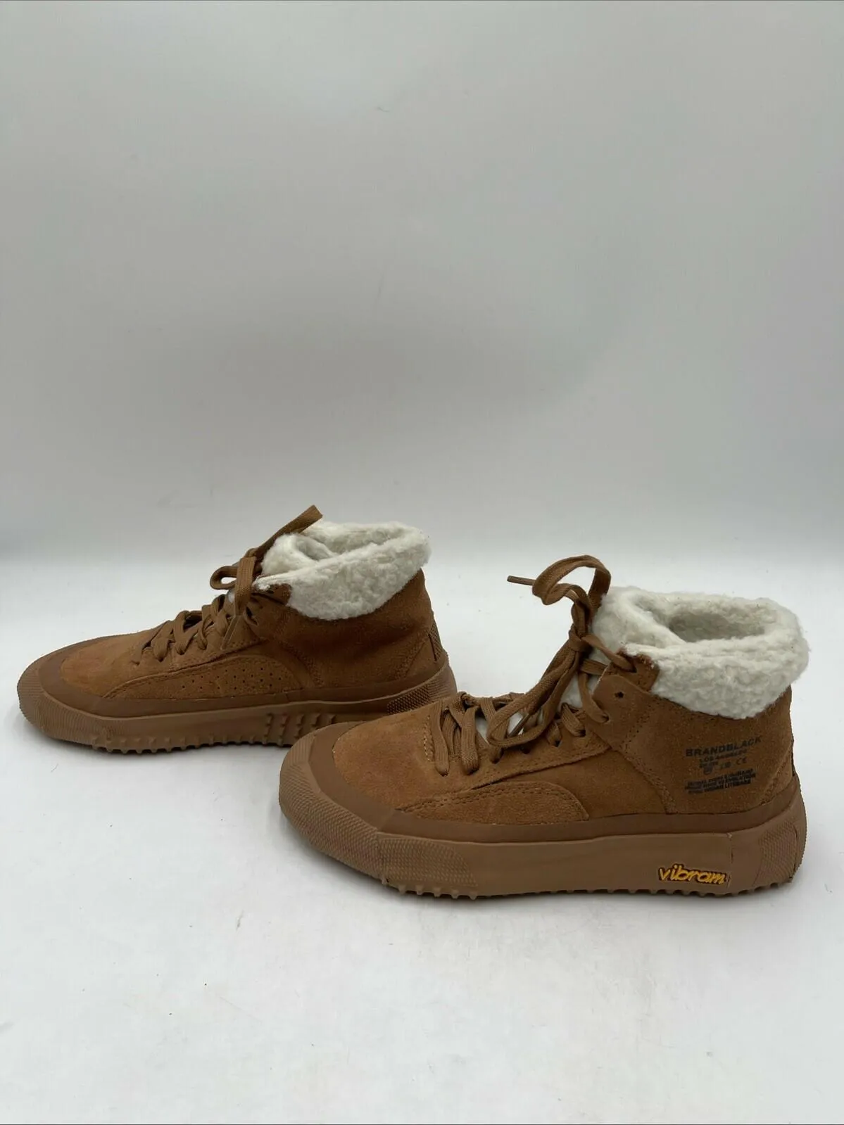 Women’s Brandblack Capo Sherpa High Top Sneakers Brown Size 6 - Very Good