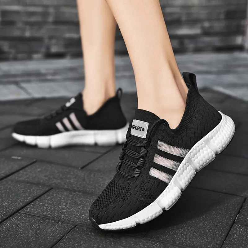 Women's comfy and light sneakers