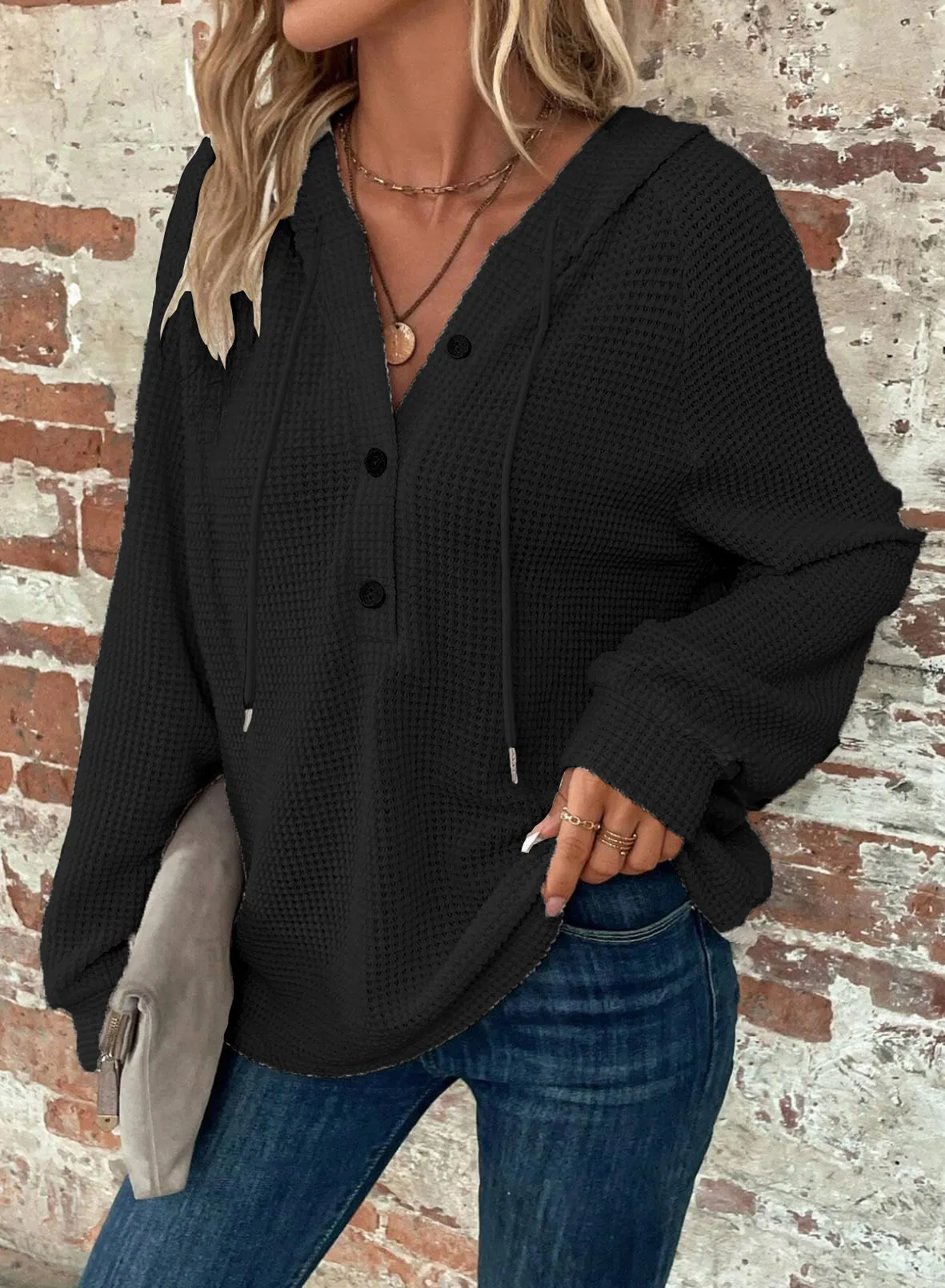 Women's Long Sleeved Sportswear in Solid Colors