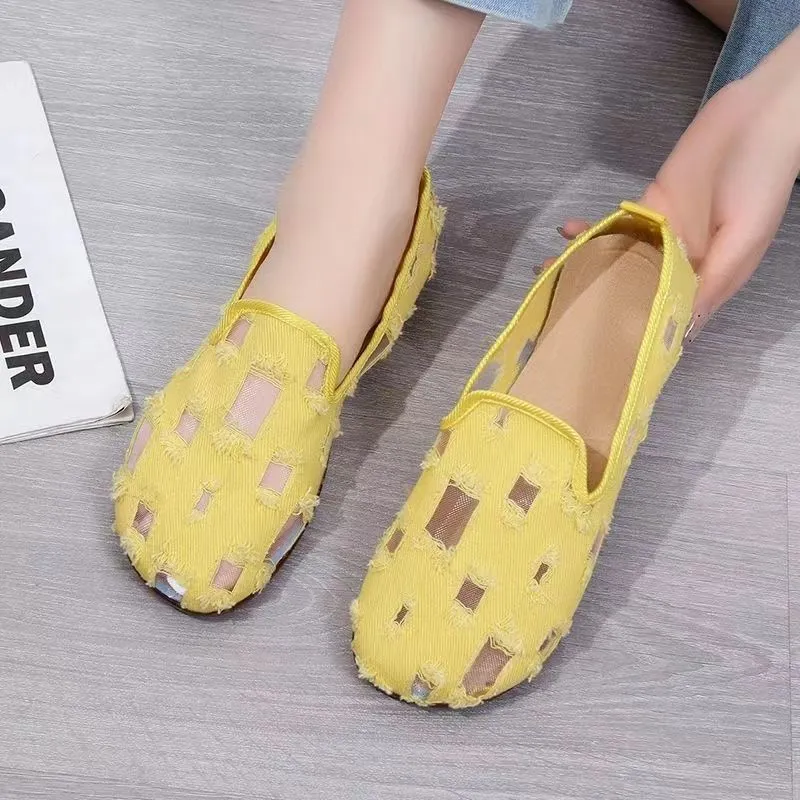 Women's Slip-on Summer Breathable Mesh Surface Comfortable Casual Shoes